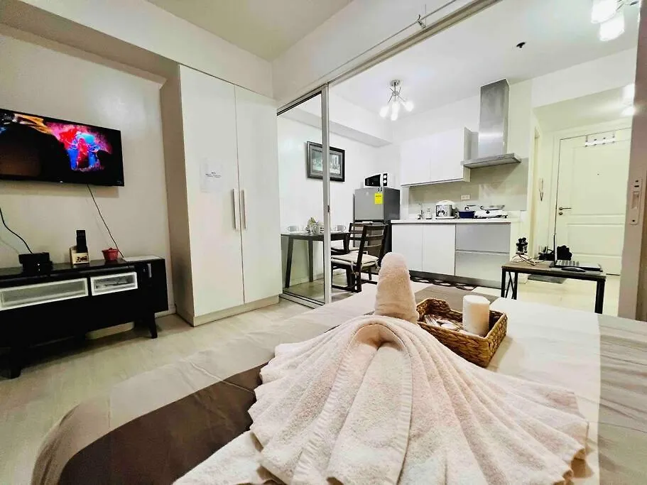 Azure Cozy Corners Apartment Manila