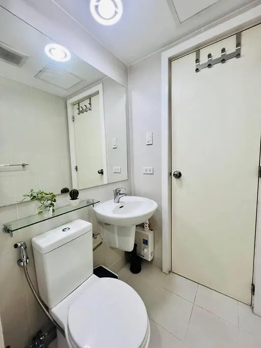 Azure Cozy Corners Apartment Manila